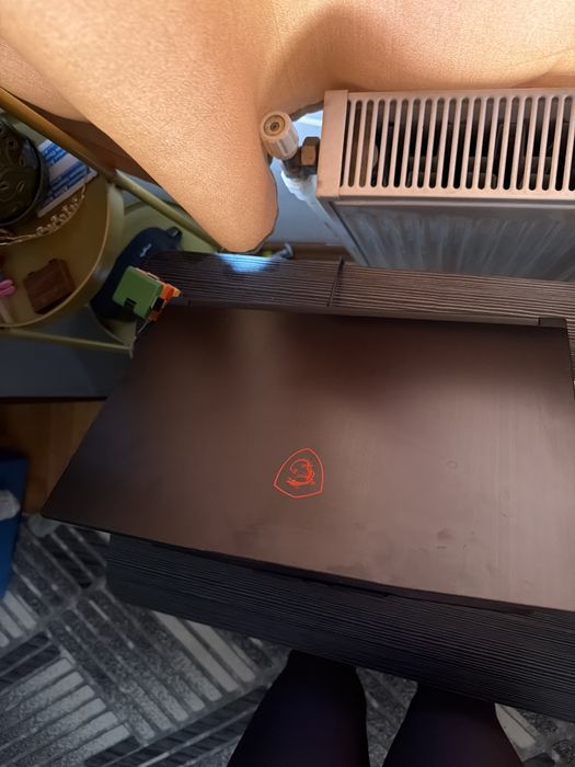 Laptop  MSI thin GF63 8RC