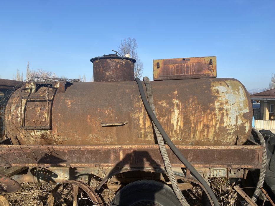 Продам бочку,целая