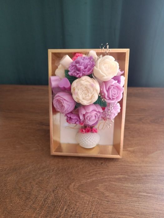 Tablou hand made, buchete ceară