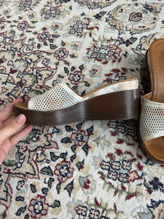 Босоножки на платформе