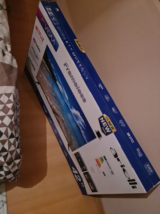 Ариели Smart TV 42'