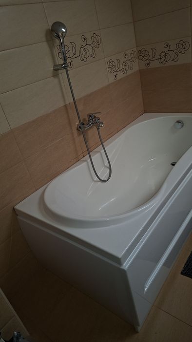 OCAZIE URGENT ! Cada dreptunghiulara din acril cu masca 170x80x55 cm
