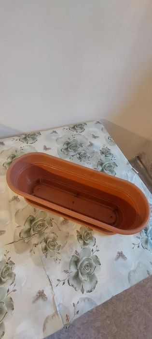 Продам вазоны для цветов