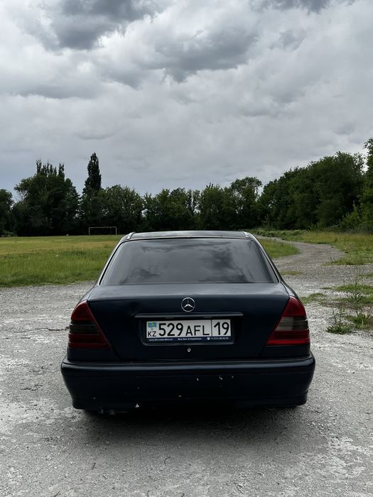 Продаю авто Мерседес