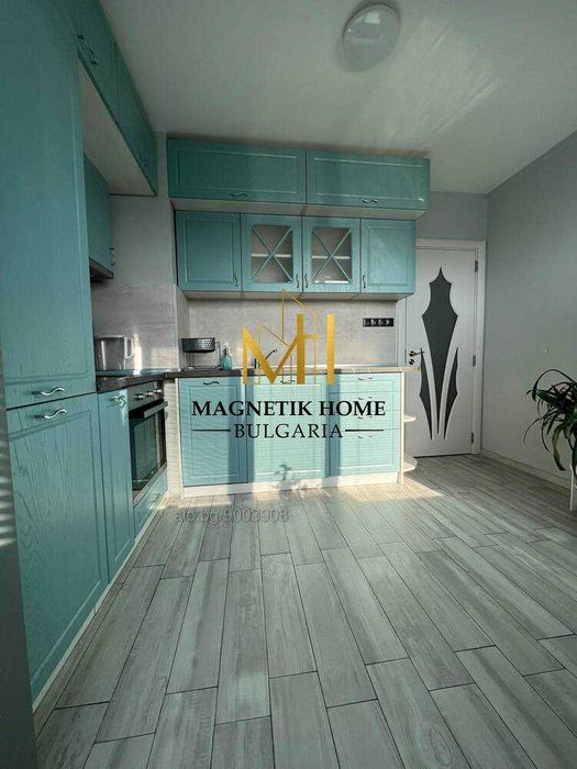 Реновиран тристаен апартамент до центъра на града в ж.к. Възраждане