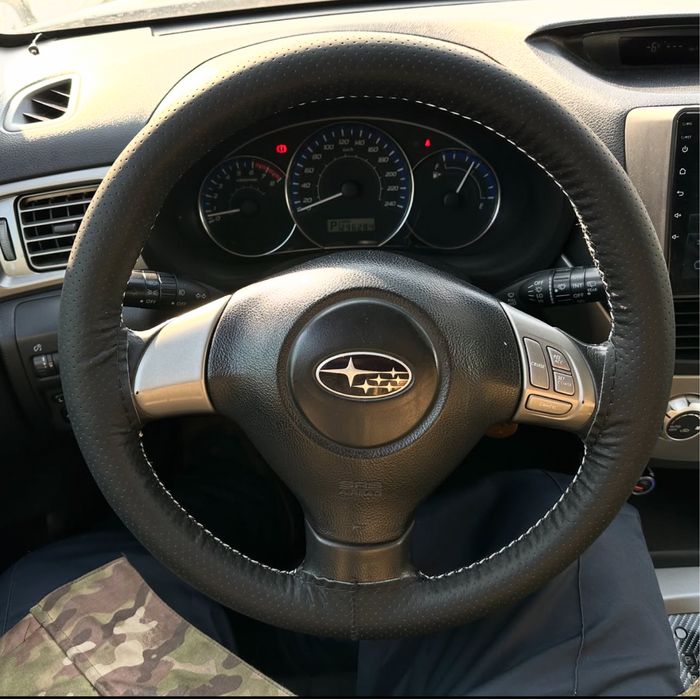 Обшив руля на автоо