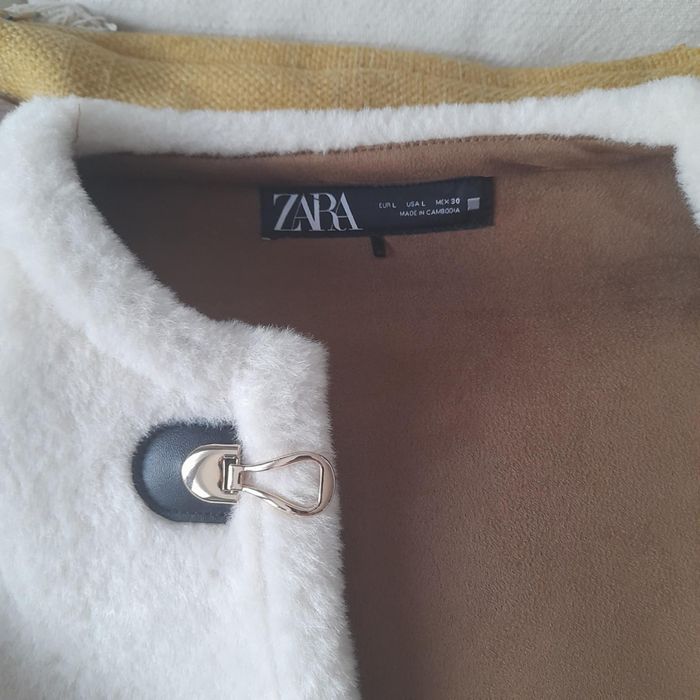 Чисто ново палтенце Зара
