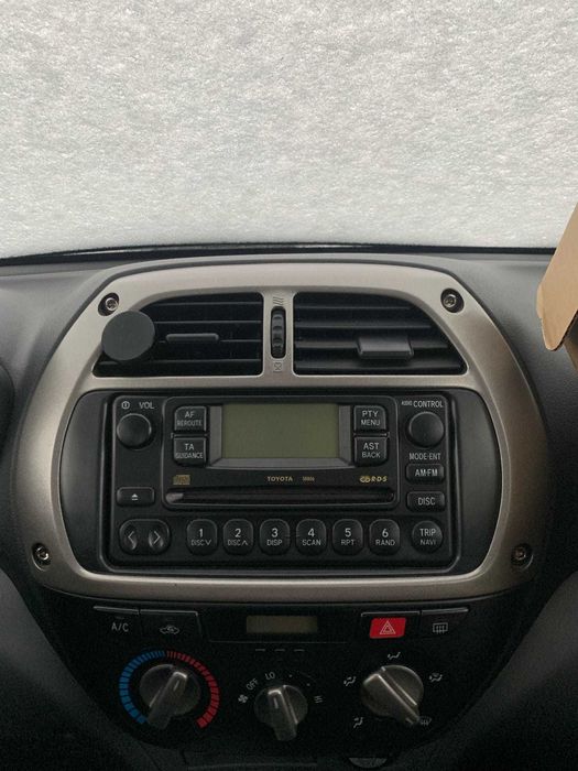 Navigatie android Toyota RAV4 2001-2006 Waze YouTube GPS USB