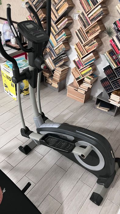 Aparate fitness – bandă alergat, bicicletă eliptică, bancă abdomene