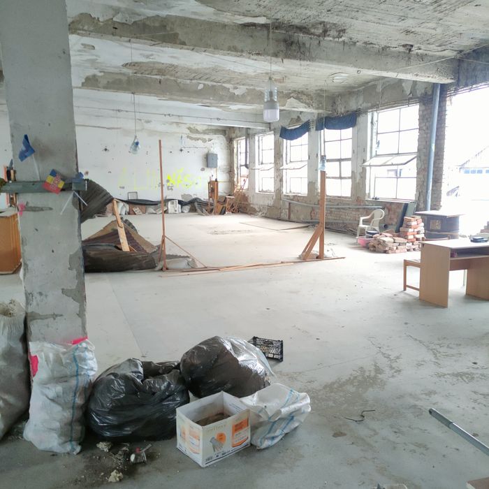 Închiriez convenabil Hala servicii depozitare