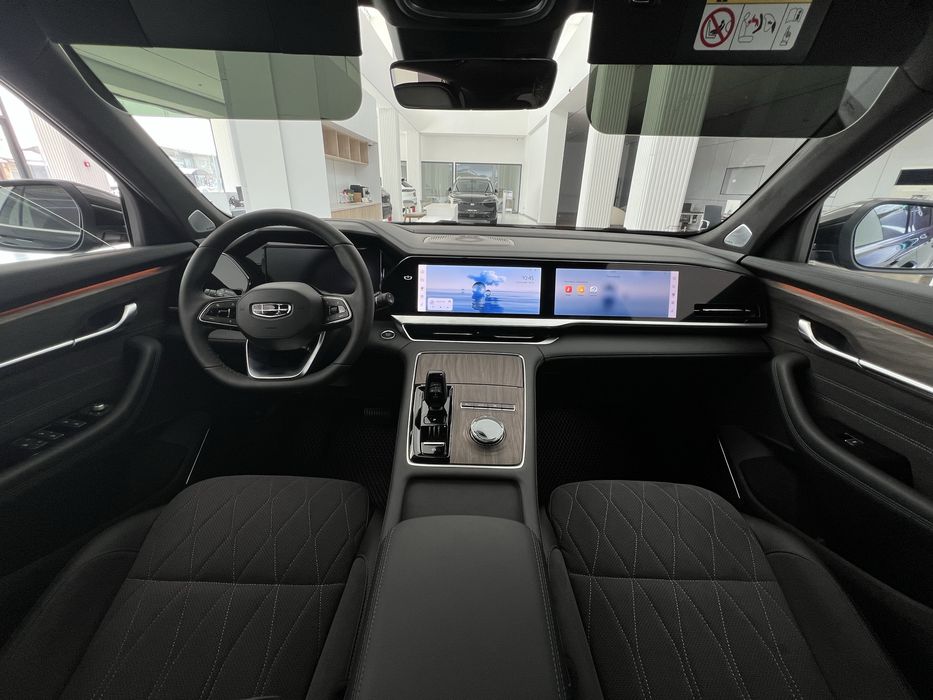 Продаётся Новая Geely Monjaro Flagship