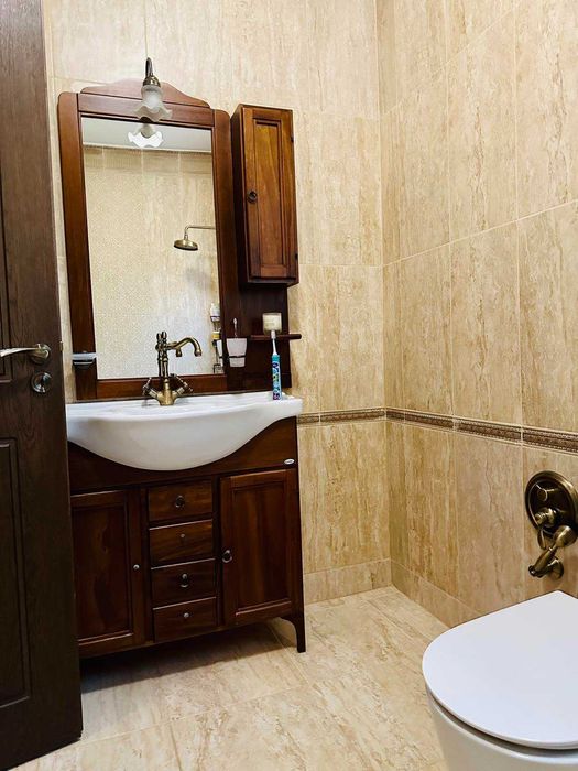 Продава се Къща в Силистра, Римска гробница - 1015 кв.м за 391 €/кв.м - Снимка #11