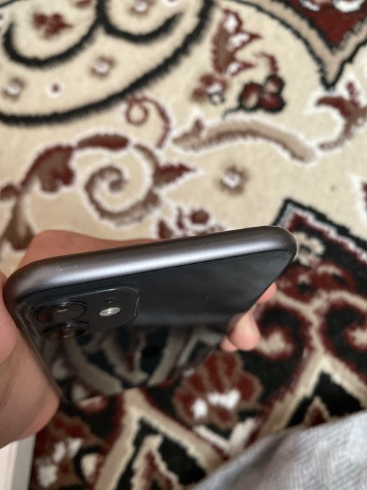 Iphone 11 sotiladi 128gb