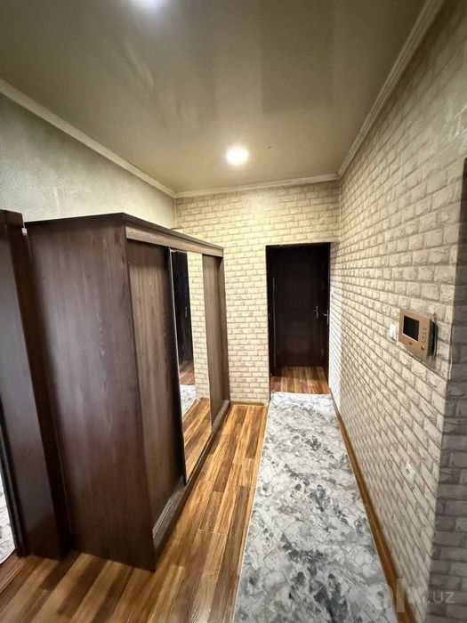 Сдаётся 2-комн Юнусабад 8 квартал, 61 м²