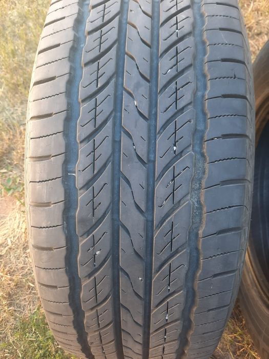 Продам Шины б/у TOYO