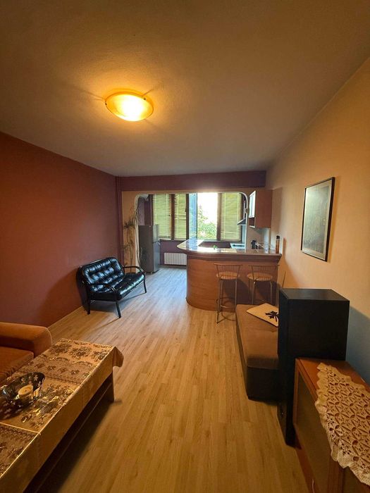 Дава се под наем Тристаен апартамент в София, Люлин 4 - 86 кв.м за 509.49 € - Снимка #1