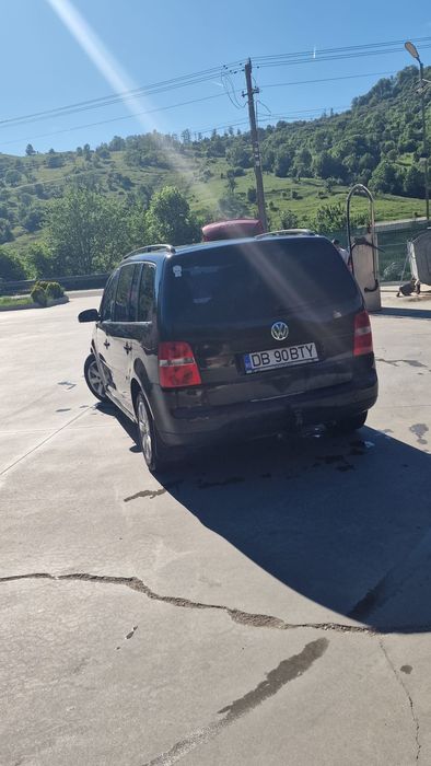 VOLKSWAGEN Touran 2005 — imagine 3