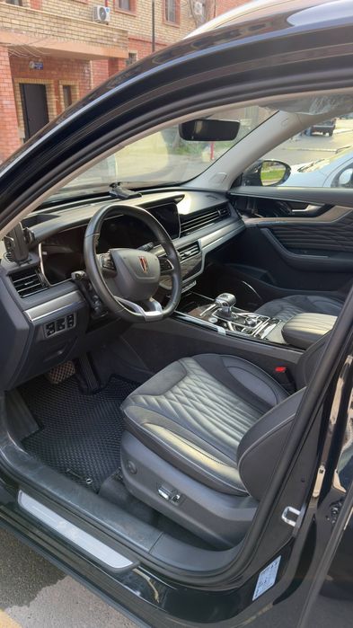 Hongqi hs5 2.0 Turboo