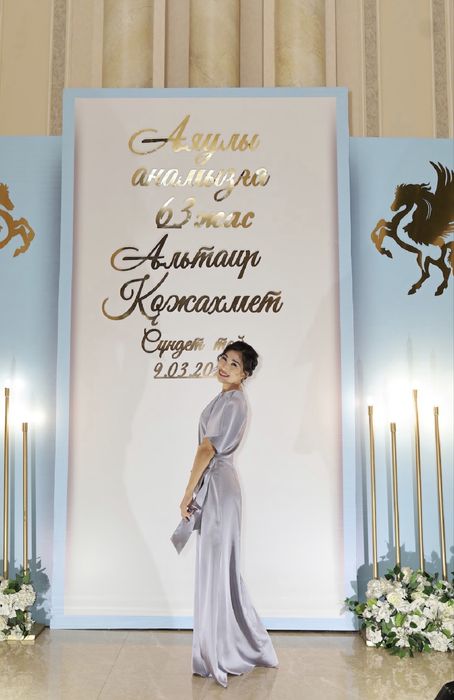 Продам платье! Носила 1 раз на той