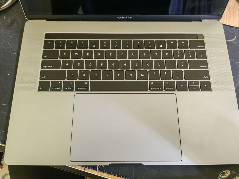 Macbook core i7 16gb / 512gb
