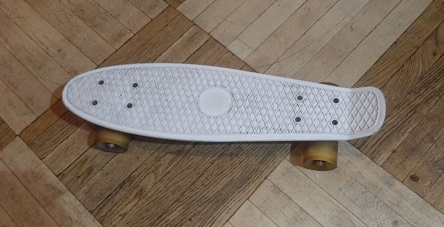 Скейт  пинниборд