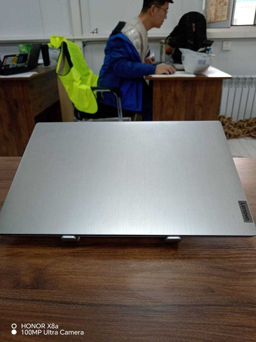 Lenovaa Intel(R) Core(TM) i3-10110U CPU