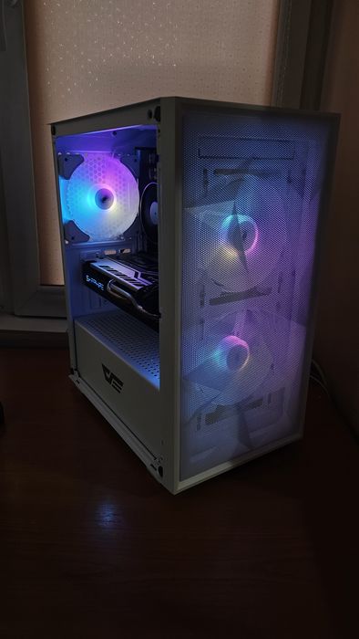 PC Gaming 1080P  i5 7400 /RX 580 /16GB / 250GB SSD / 1TB HDD