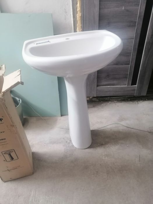 Продам раковину новую
