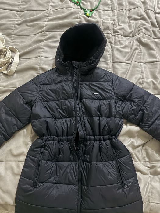 Продам куртку от Levis