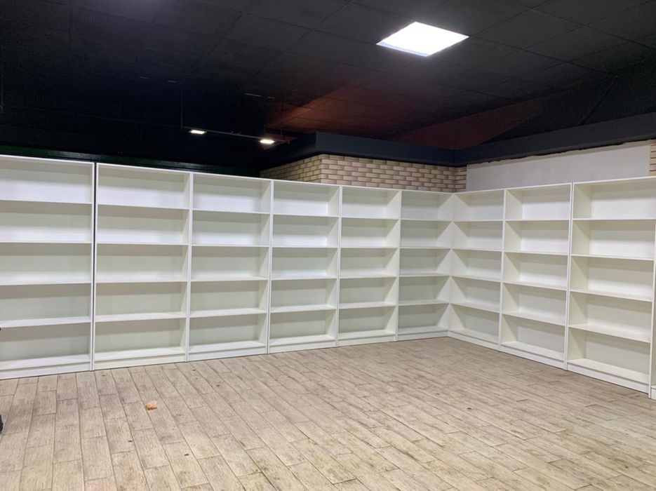 Продам витрины стеллажи полки
