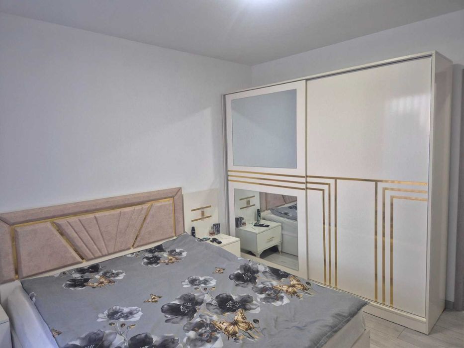 Продава се Тристаен апартамент в Шумен, Боян Българанов 2 - 80 кв.м за 1141 €/кв.м - Снимка #3