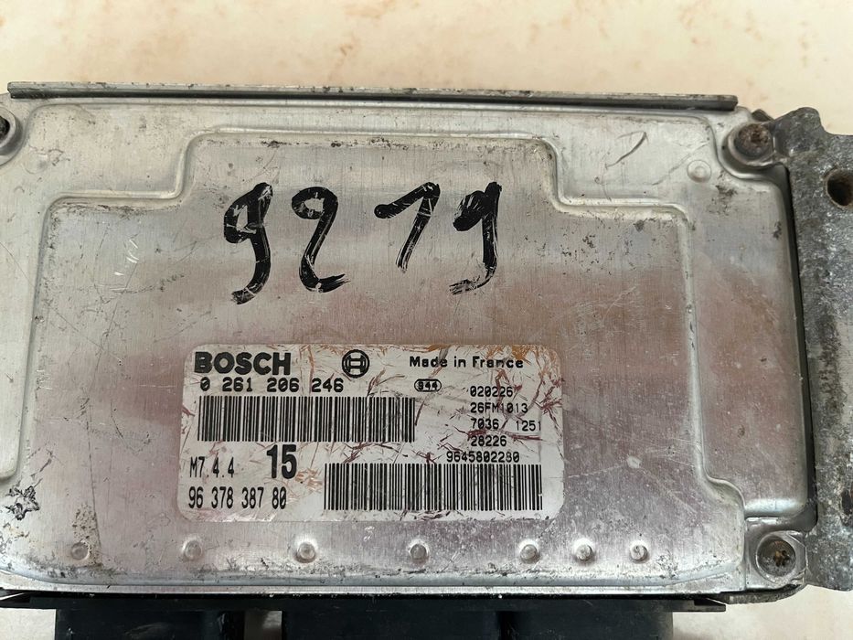 Компютър двигател Peugeot 106 Citroen Saxo 1.1 M7.4.4 Пежо 106 Ситроен