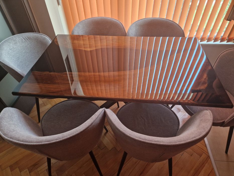 Маса от смола с орехови янове