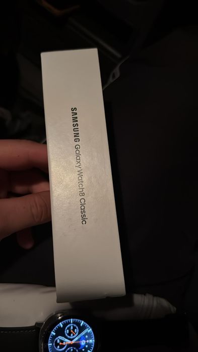 Смарт часовник нов