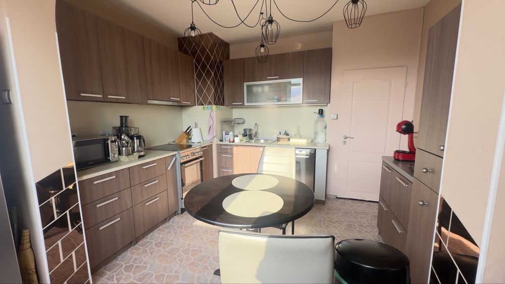 Продава се Тристаен апартамент в София, Хаджи Димитър - 84 кв.м за 2739 €/кв.м - Снимка #16