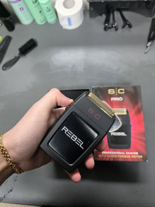 Vând shaver Style craft rebel