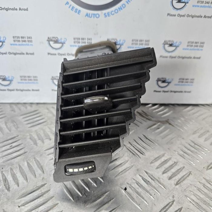 Grile ventilatie dreapta fata mijloc Opel Astra K