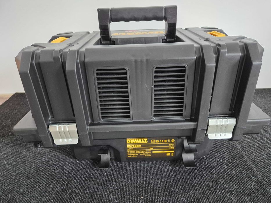 Dewalt aspirator industrial pe acumulator de 54V-DCV586M