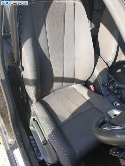 Interior Textil Scaun Scaune Fata Stanga Dreapta si Bancheta cu Spatar FARA Incalzire Renault Megane 3 Grandtour Break 2008 - 2015