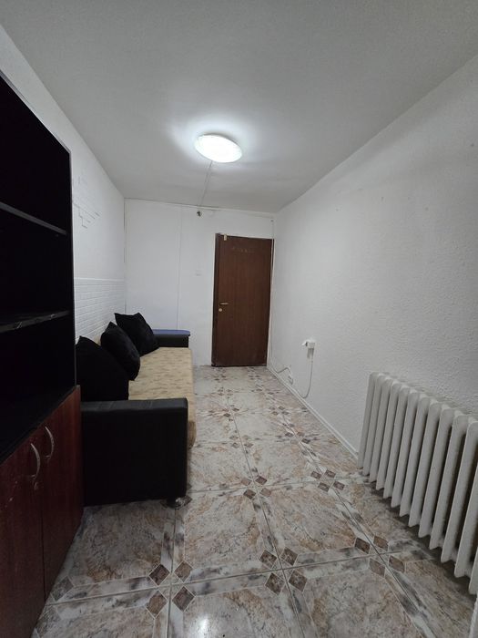 Inchiriez apartament cu 2 camere- lângă Piața Păcurari
