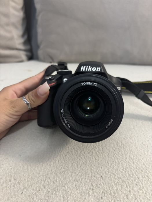Nikon D3200 DSLR + 2 obiective + geantă foto – kit complet
