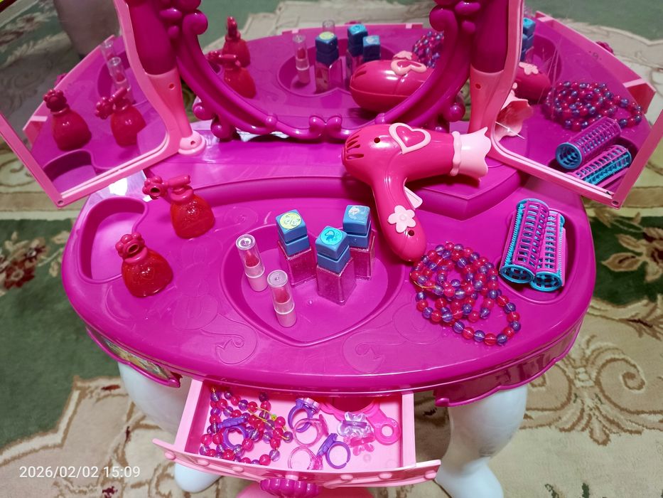 Туалетный столик детский б/у