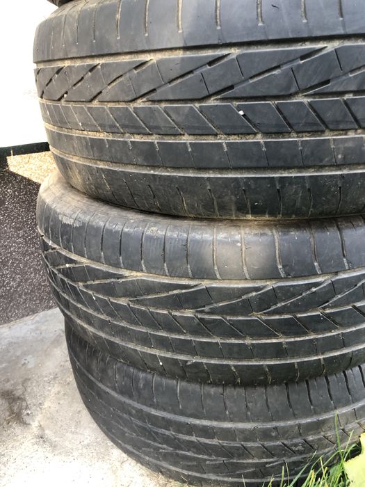 Vand 3 anvelope goodyear excelence suv 235/55/r19 m+s, am si vara