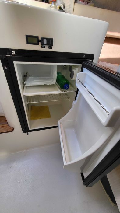 лодка Drago boat 26 , 7.60m. , 220кс