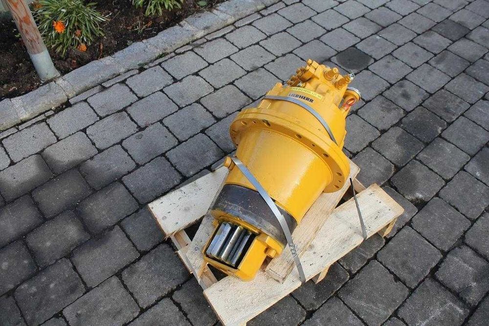 Reductor de rotire excavator Liebherr R 912 Lit second hand