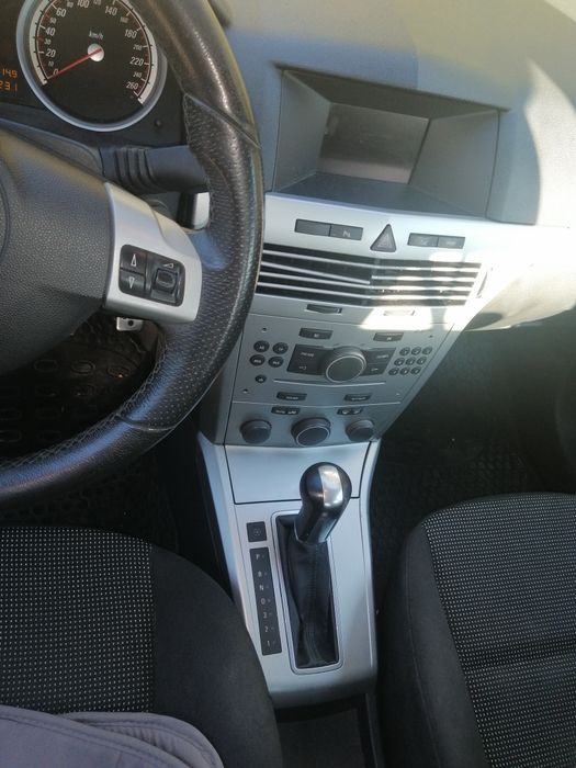 OPEL Astra 2006 — imagine 3