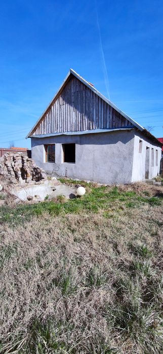 Vand -Casa la țară!