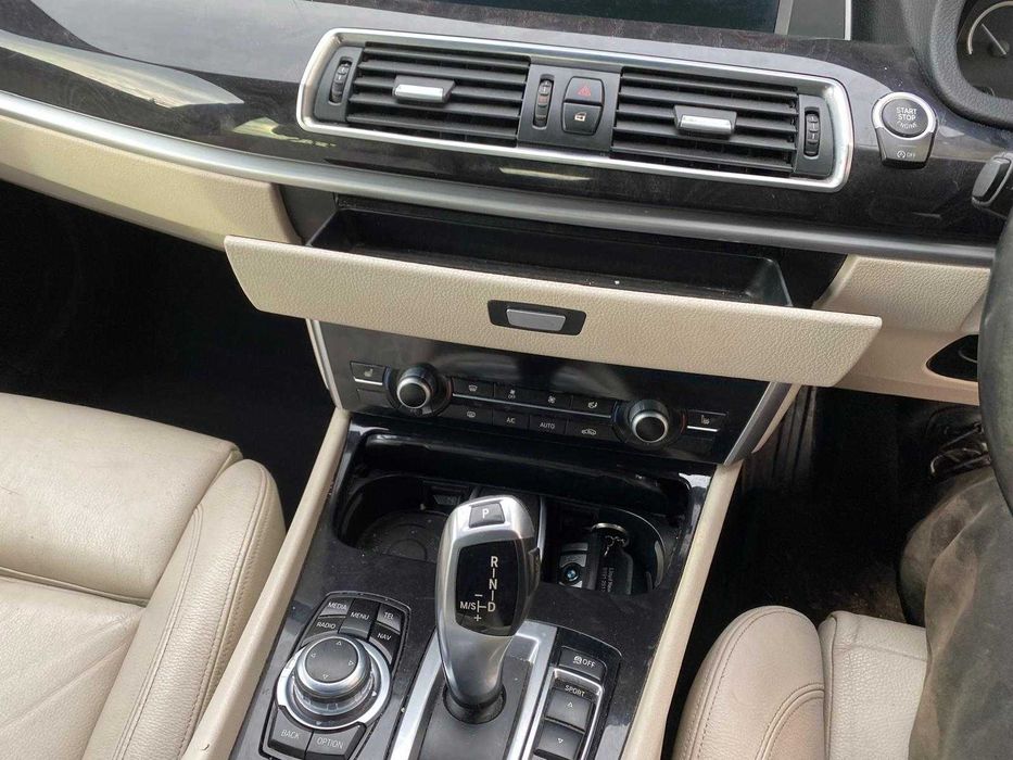 dezmembrez bmw f07 520d GT Mpack/bara fata bmw GT/far bmw GT
