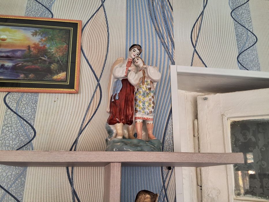 Антиквариат статуэтка