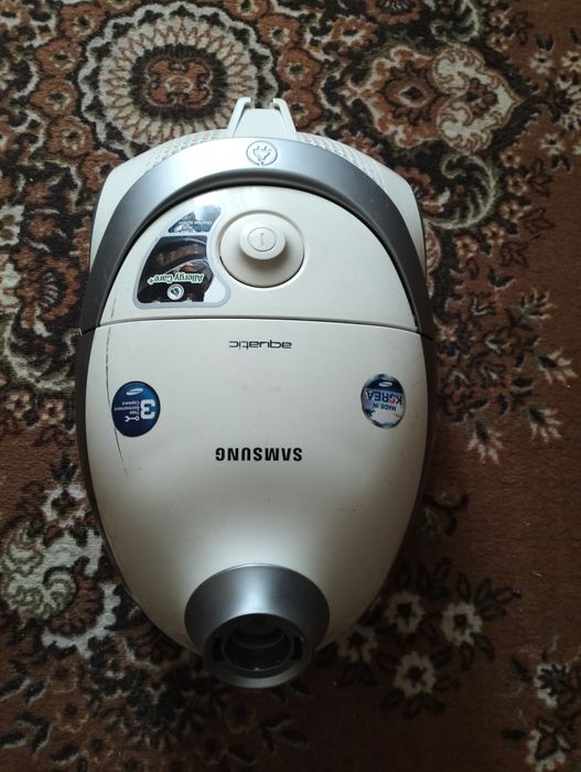 Продам моющий пылесос
